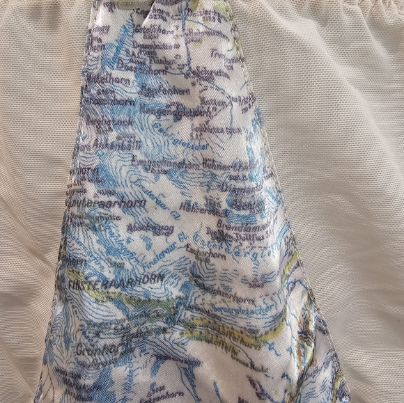 What Katie Did Iconic 1940's inspired silk escape map lingerie - Picture 5 of 10